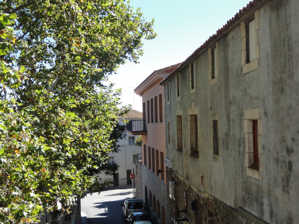 Ca L'Amadeu Hotel Vilanova de Escornalbou Exterior photo